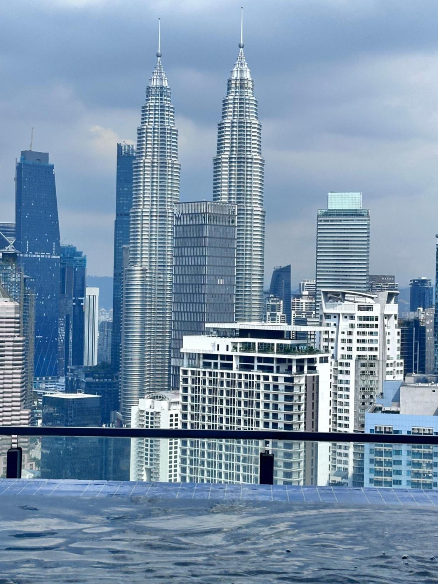 Apartament The Luxe Infinitum Klcc By Kl Malaysia Kuala Lumpur Zewnętrze zdjęcie