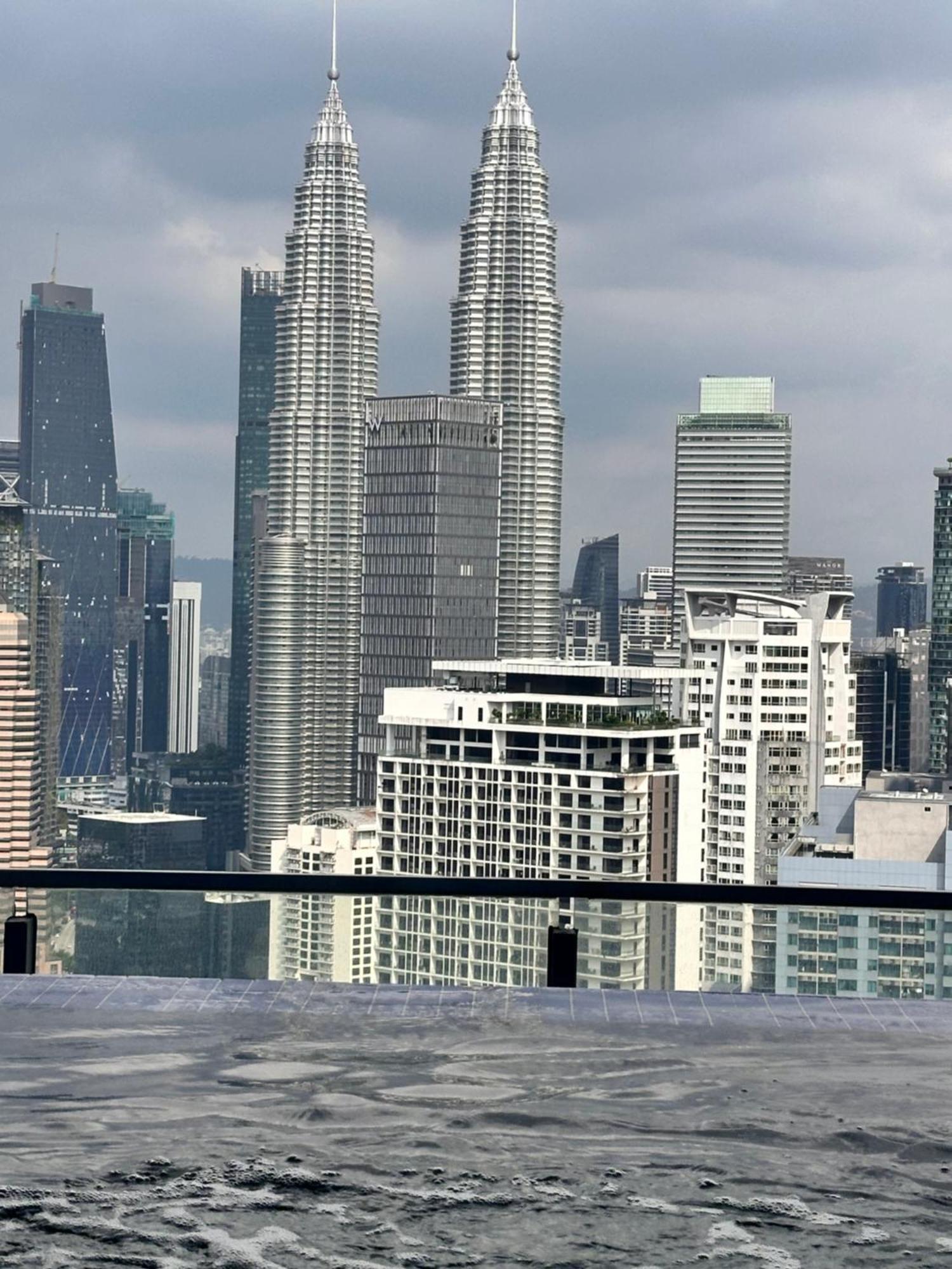 Apartament The Luxe Infinitum Klcc By Kl Malaysia Kuala Lumpur Zewnętrze zdjęcie