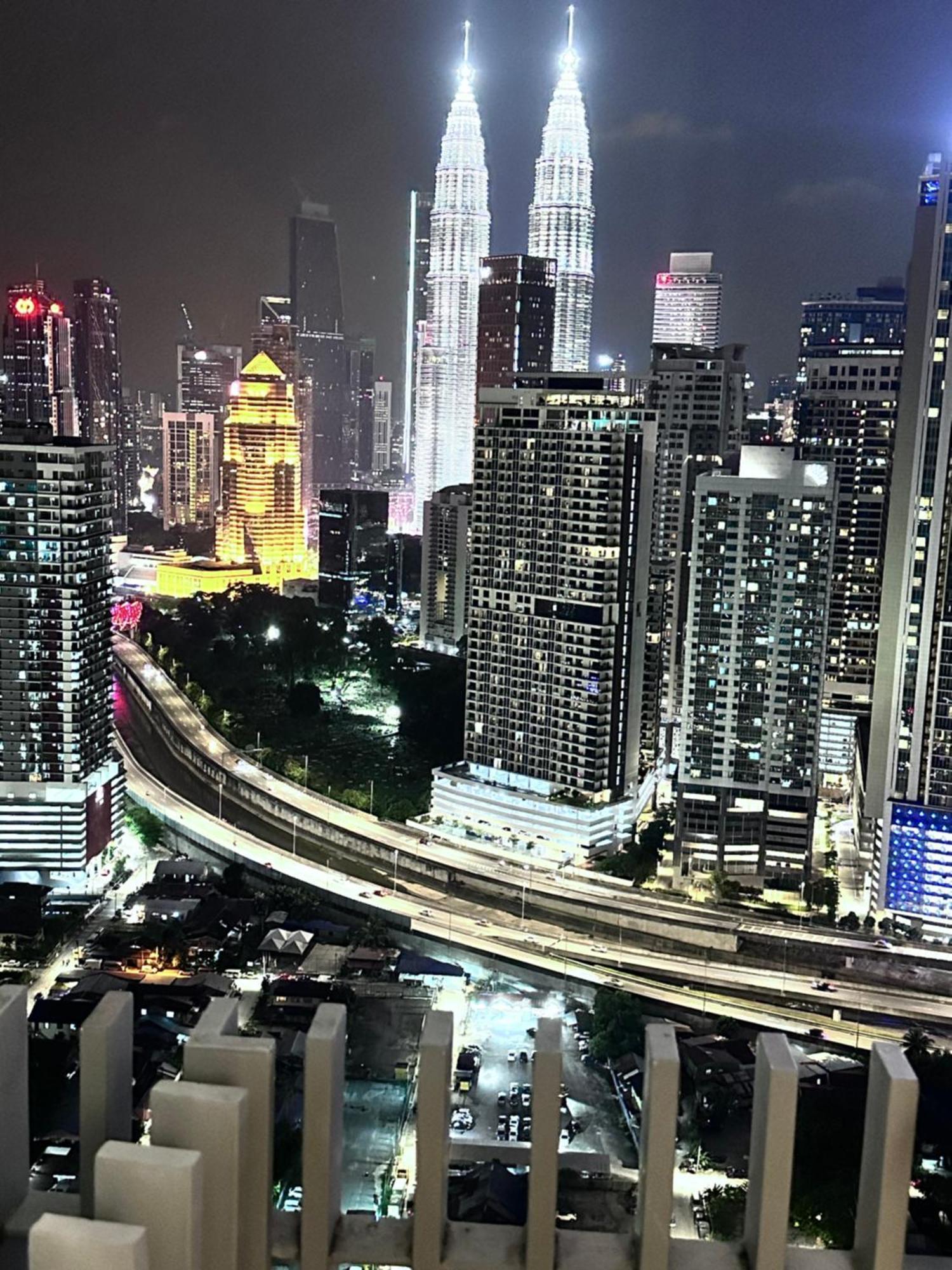 Apartament The Luxe Infinitum Klcc By Kl Malaysia Kuala Lumpur Zewnętrze zdjęcie