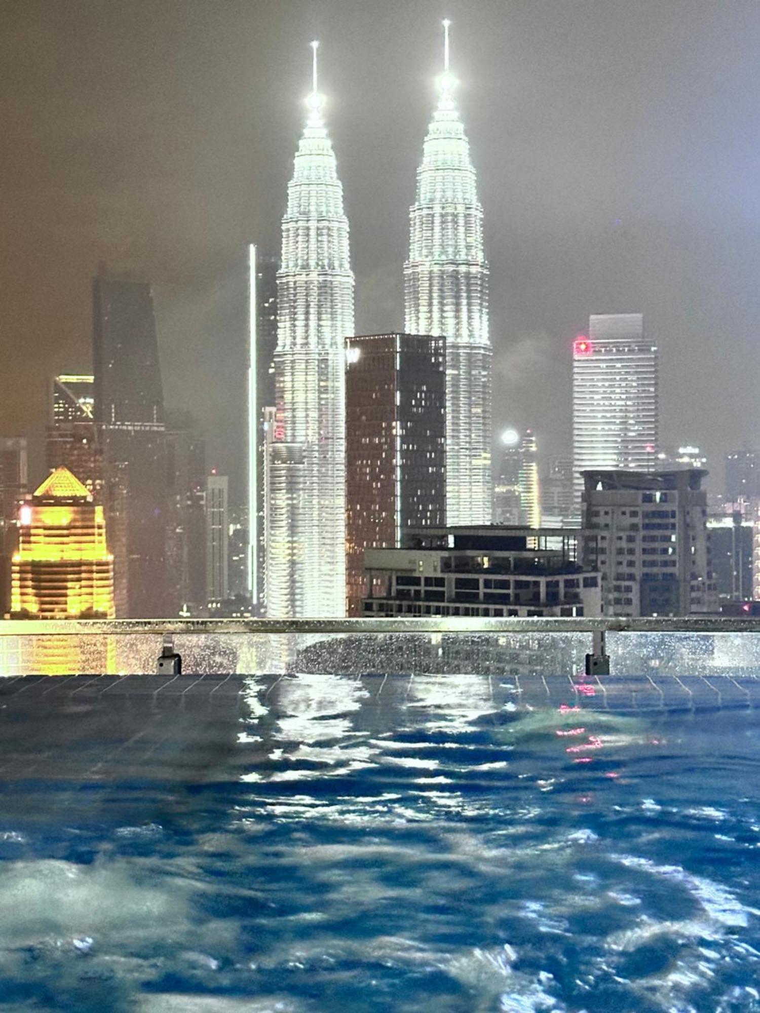 Apartament The Luxe Infinitum Klcc By Kl Malaysia Kuala Lumpur Zewnętrze zdjęcie